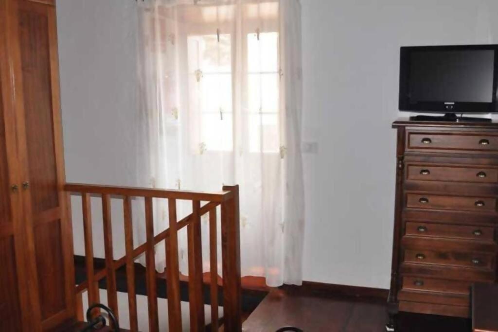 פרונטרה Casa Rural De 1945 Dos Plantas Patio Y Barbacoa מראה חיצוני תמונה